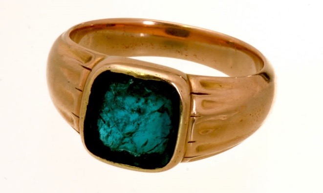 Emerald ring by A.S. Pushkin