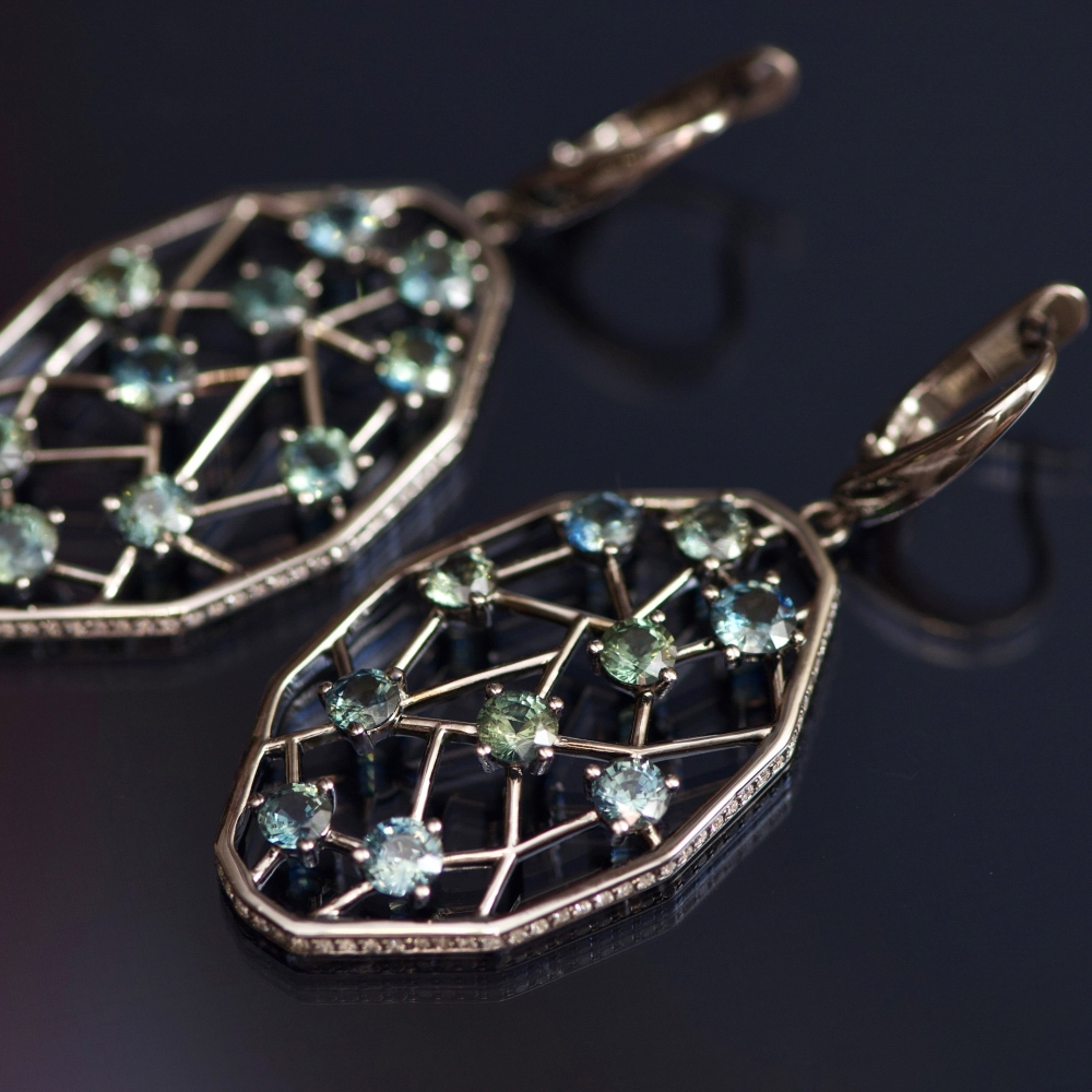 6.5 Carat Bi-Color Marriage Sapphire Diamonds 14 Karat Gold Earrings