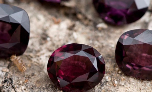 Spinel. Why we love this stone so much.