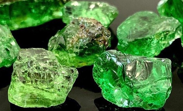 How the TSAVORITE mineral was discovered