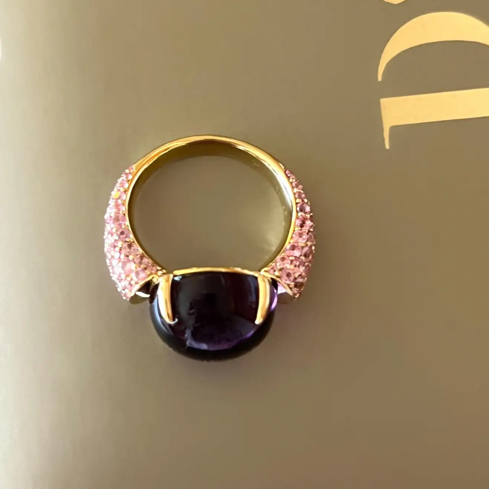 10,7 Carat Amethyst Cabochon Pink Sapphire 18 Karat Yellow Gold Ring by D&A